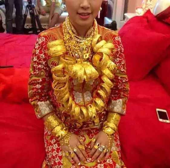 汕头的婚俗_广东汕头那边的婚礼习俗_广东汕头结婚