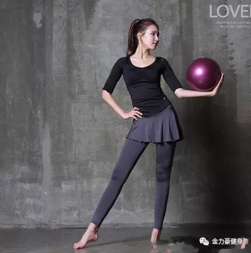 健身项目女生_女人健身运动_女生健身房有哪些运动