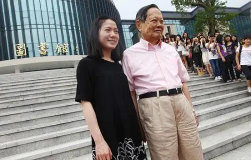 夫妻和谐的好处_和谐的夫妻相处什么样的_夫妻相处和谐吗女人