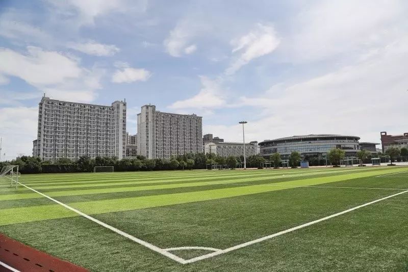 大学足球赛事_中国大学足球队比赛规则_大学足球竞赛规程