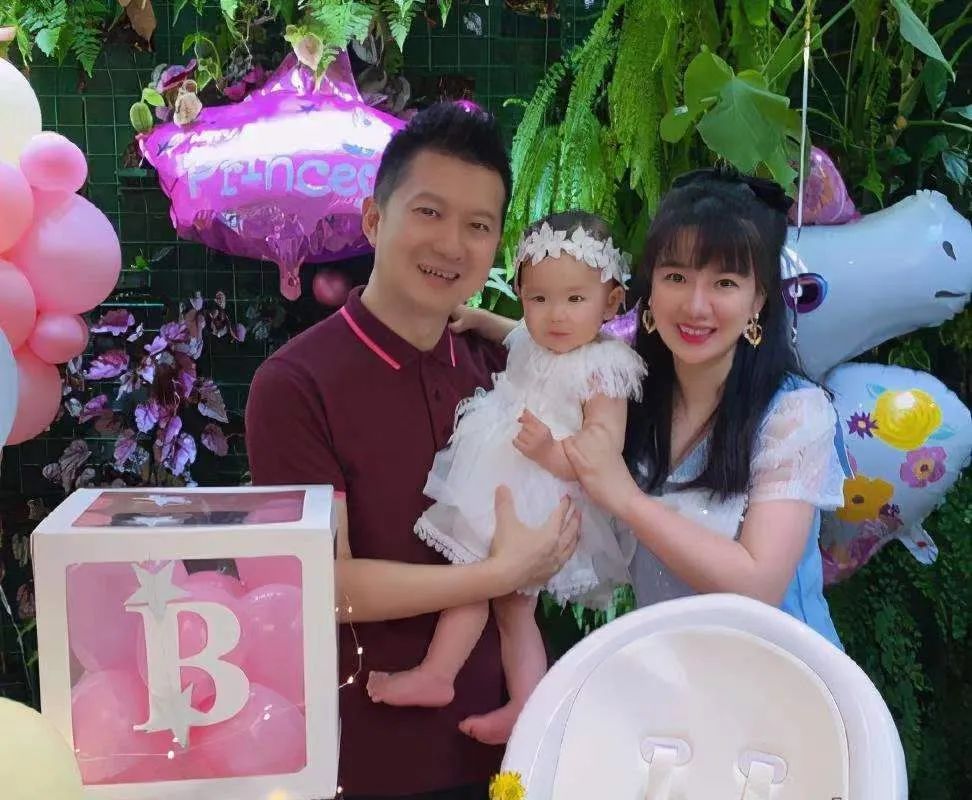 夫妻相处卡通视频_夫妻卡通画像_夫妻卡通人物