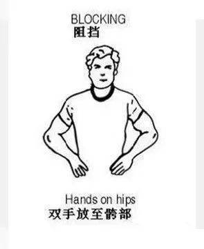 篮球比赛的判罚规则_篮球比赛推人的判罚规则_篮球怎么算推人犯规