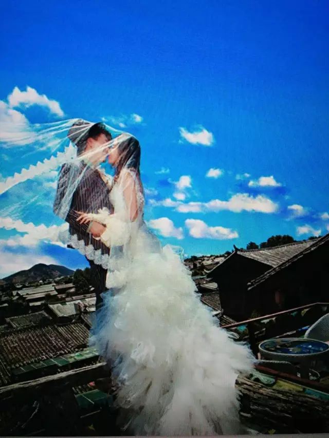 照婚纱照外景那好_照婚纱照外景_照婚纱外景好看吗