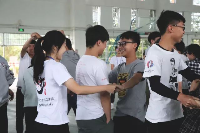创业方案书(大学生版)_方案创新_特教中心创业方案