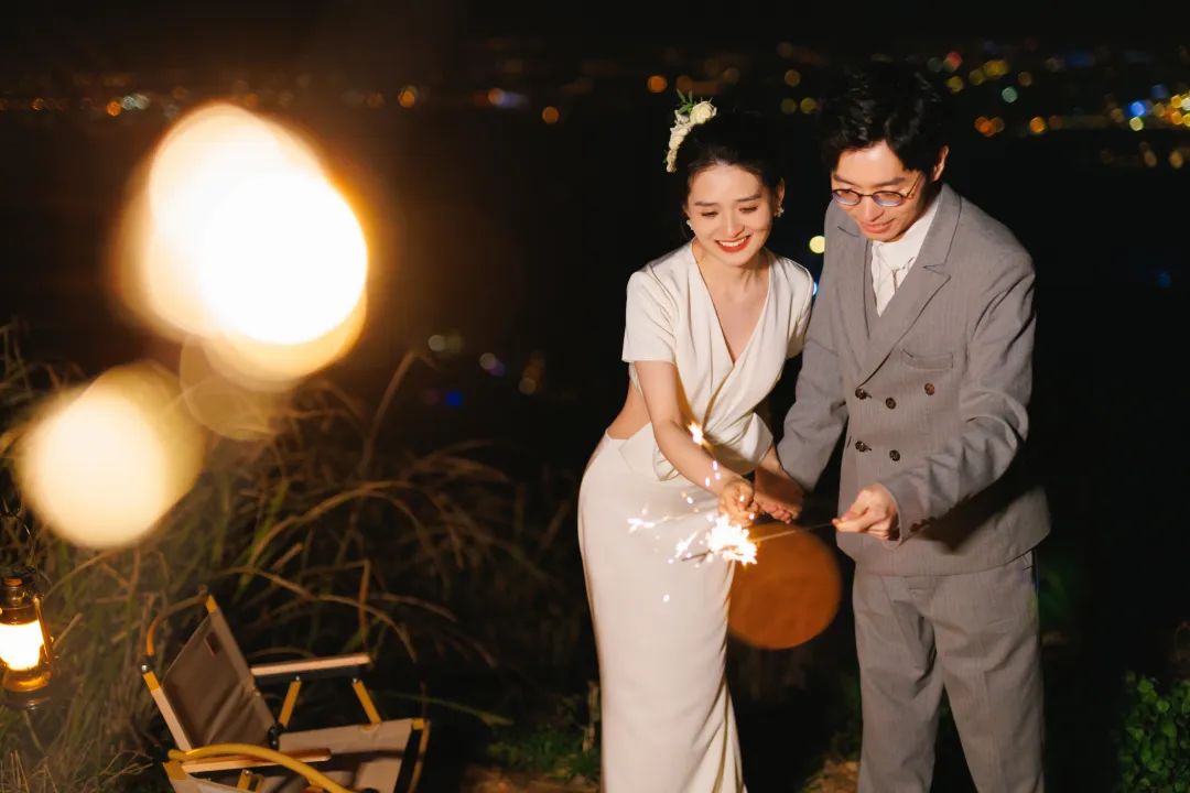 室内婚纱照准备工作内容_婚纱照室内拍摄_婚纱室内照片