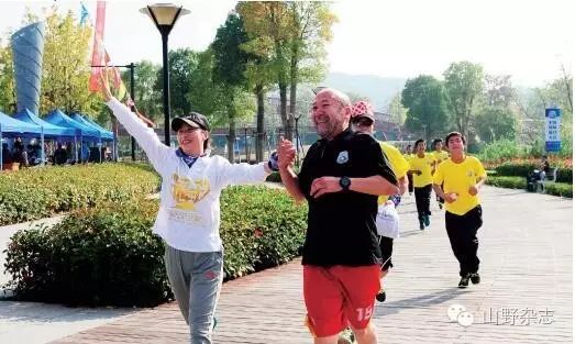 竞走冠军王丽萍是哪一年的冠军_王丽萍竞走冠军时间_竟走冠军王丽萍视频