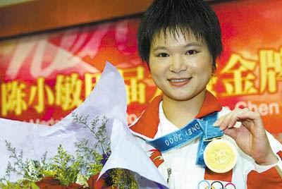 举重冠军退役后的悲惨_举重世界冠军退役后_退役的举重冠军