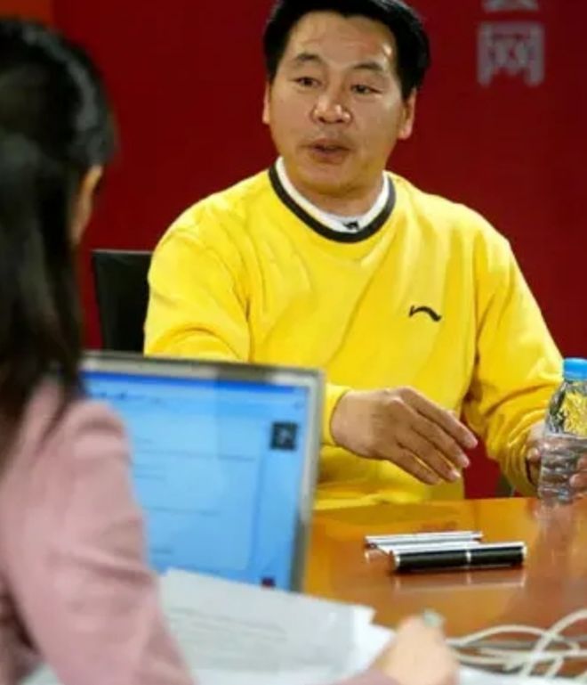 举重世界冠军退役后_退役举重冠军世界后有多少人_举重退役选手