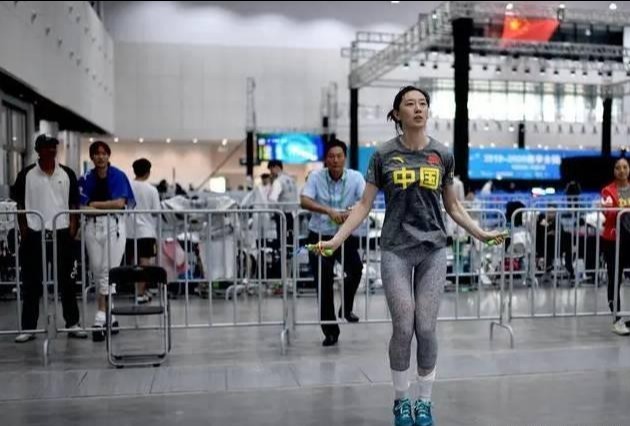 击剑奥运冠军孙一文_2021奥运会击剑冠军孙一文_击剑女冠军孙一