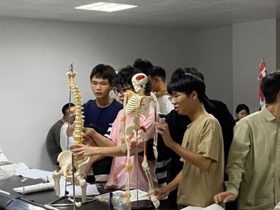 高校有氧运动专业_冇氧运动_大学有氧运动