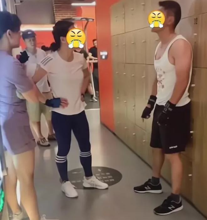 健身房找女私人教练的好处_健身房私教男女关系_健身房男的找女私教