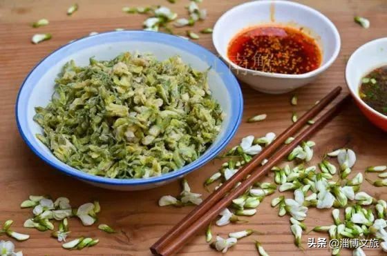 划船健身房动作_划船式健身_健身房划船