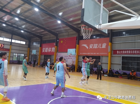 篮球赛冠军_达依乡第一届篮球赛冠军_篮球赛冠军喜报