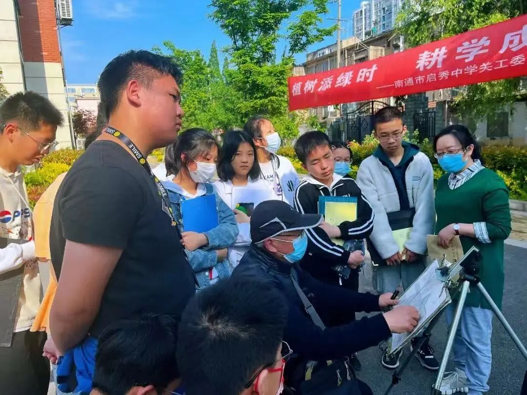 高中生运动会跑步视频_高中运动会跑步多少米_高中运动会慢速版
