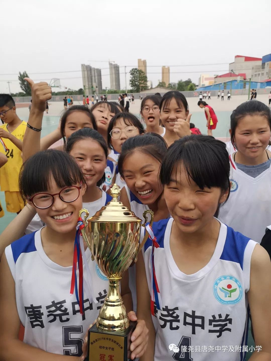 潍坊市篮球比赛中学生冠军_2021潍坊市篮球比赛_潍坊实验中学篮球赛