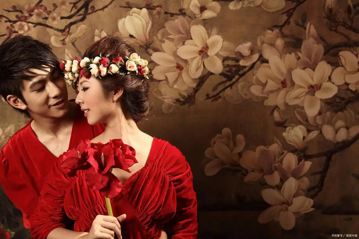 婚纱实景_拍婚纱照内景华丽图片大全_婚纱的照片大全