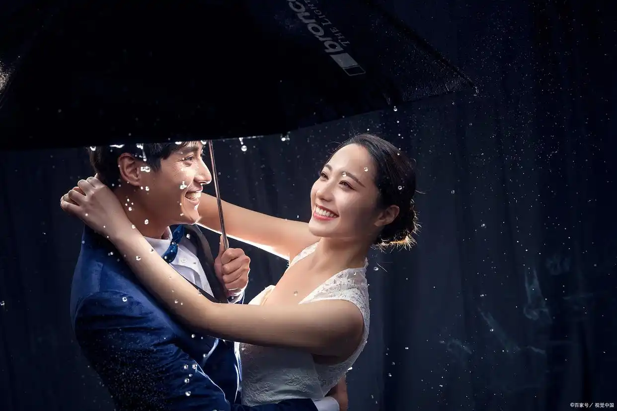婚纱实景_婚纱的照片大全_拍婚纱照内景华丽图片大全
