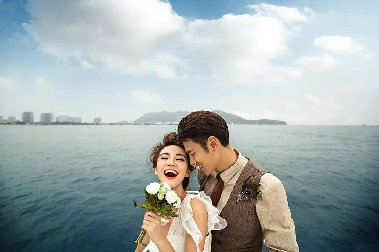 拍婚纱照内景华丽图片大全_婚纱实景_婚纱照集锦